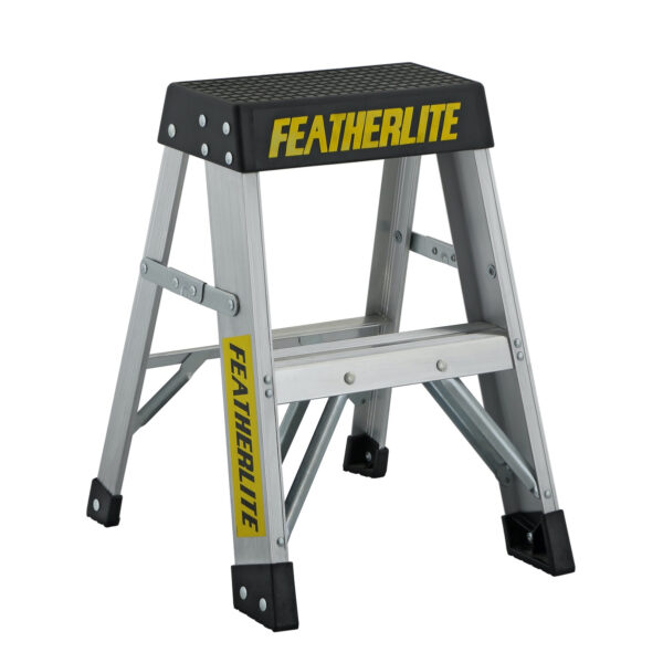 FEATHERLITE 3402 2' Type 1A Aluminum Step Ladder (300 lb)