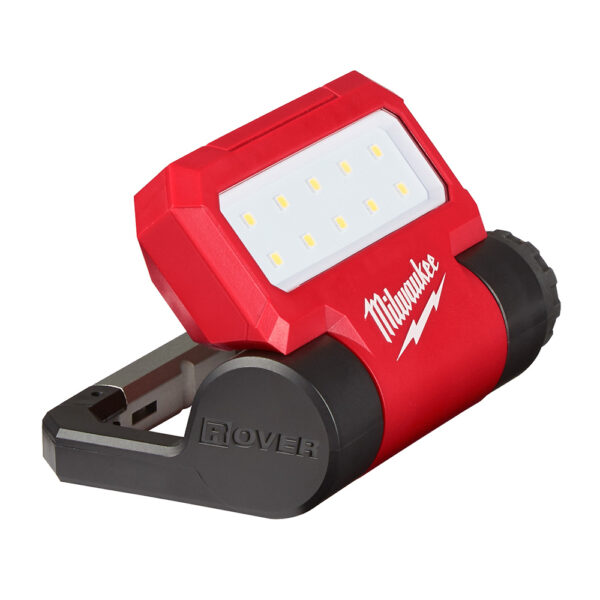 MILWAUKEE 2114-21 USB Rechargeable Rover Pivoting Flood Light 550 Lumens - Image 4