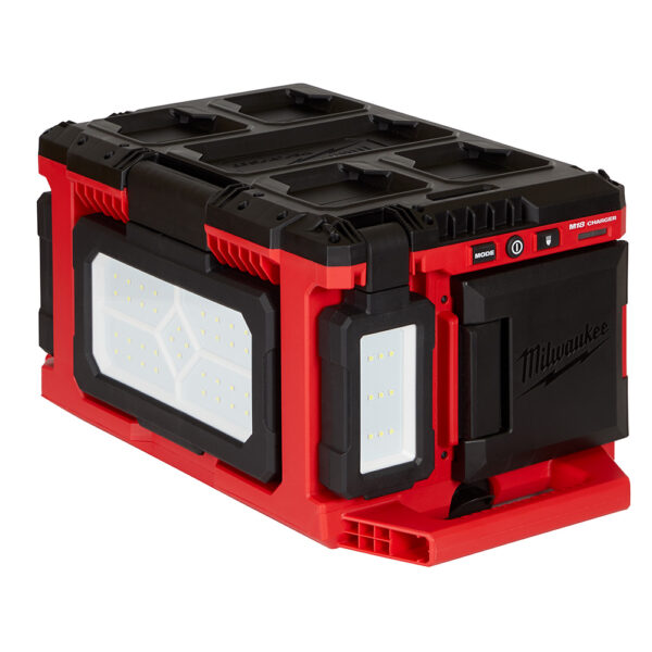 MILWAUKEE 2357-20 M18 PackOut Light/Charger