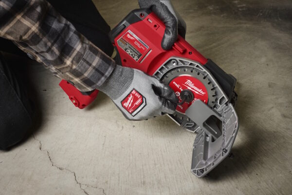 MILWAUKEE 3469-20 M18 IPS Pipe Cutter (1/2"-1") Bare Tool - Image 9