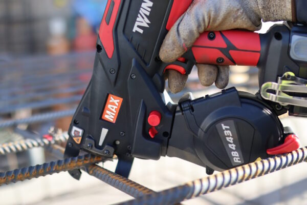 MAX RB441T Twin Tier Rebar Tying Tool 14.4V Lith-Ion Kit - Image 2