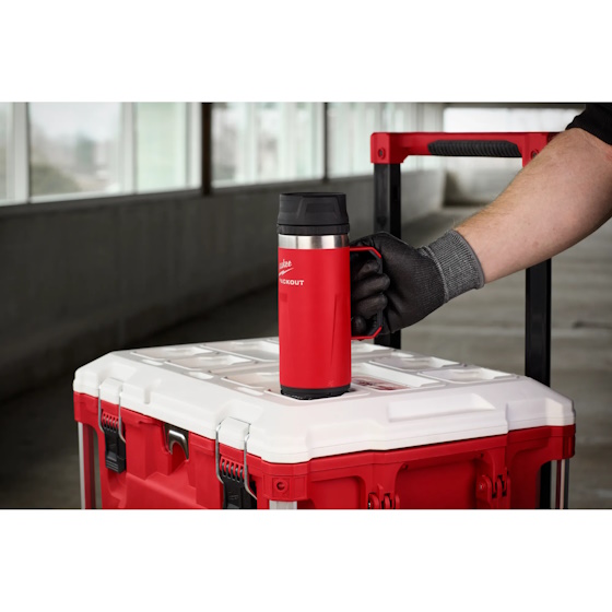 MILWAUKEE 48-22-8394R PACKOUT™ 18oz Insulated Mug with Sip Lid Red - Image 3