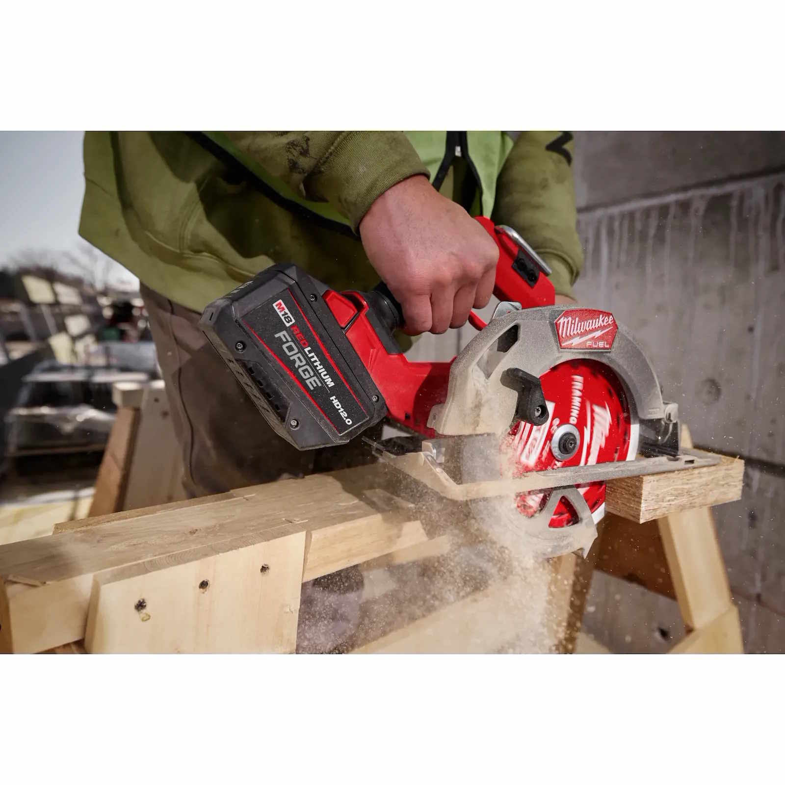MILWAUKEE 48-11-1813 M18™ REDLITHIUM™ FORGE™ HD12.0 Battery Pack - Image 12