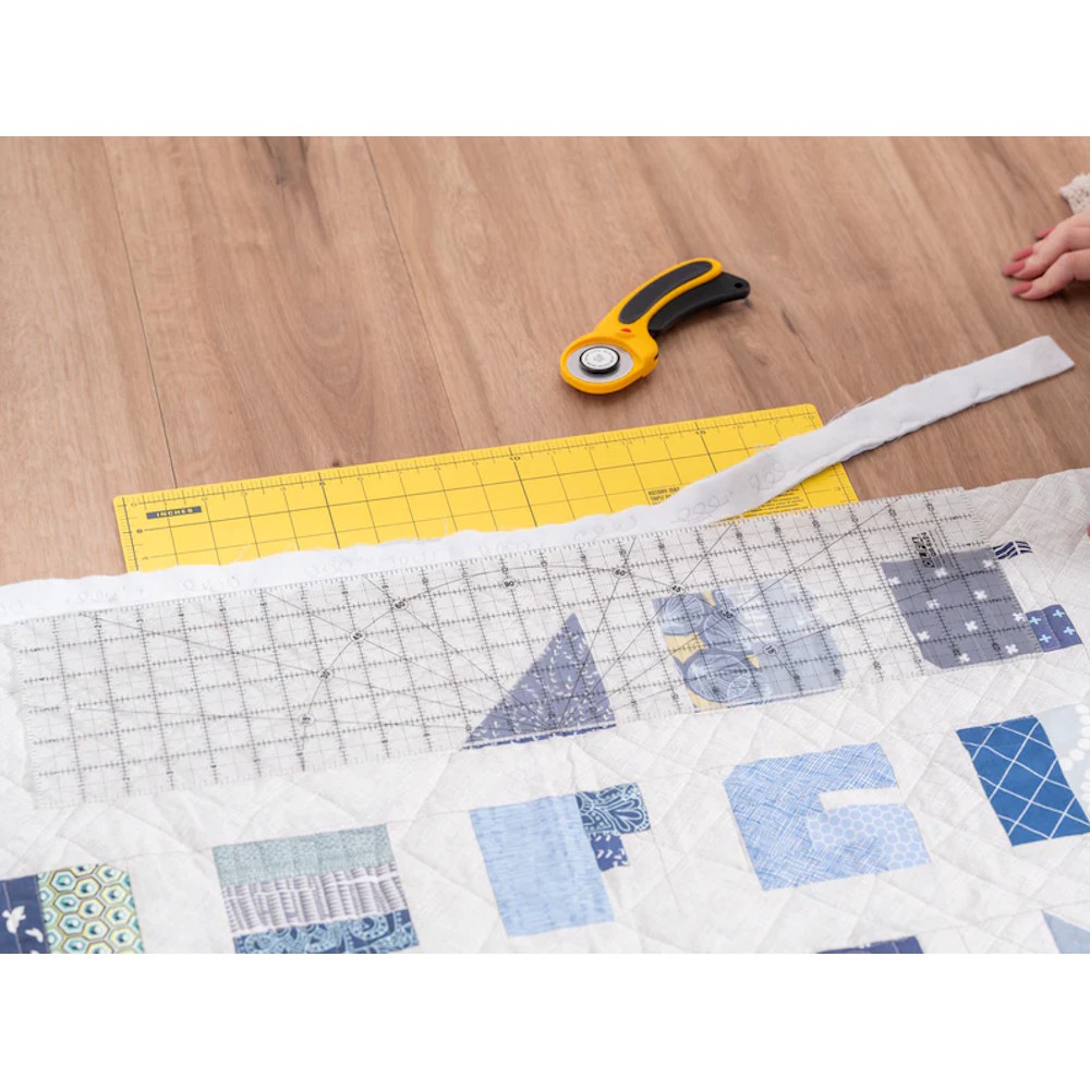 OLFA 9654 45mm RTY-2/DX Ergonomic Rotary Cutter - Image 5