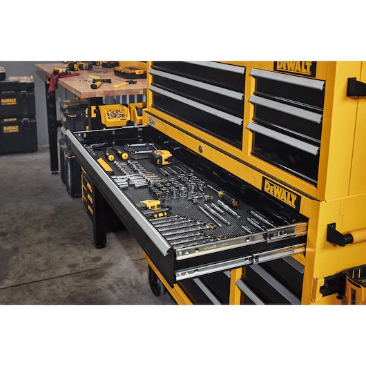 DEWALT DWST37052 - 37in 5-Drawer Wheeled Cabinet - Image 4