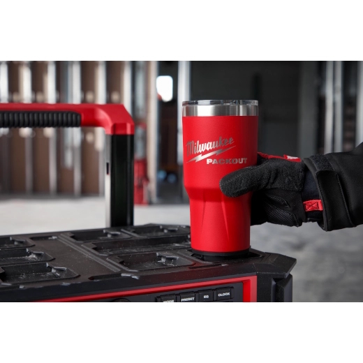 MILWAUKEE 48-22-8393R PACKOUT 30oz Tumbler - Red - Image 3