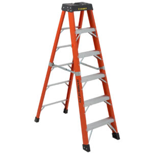 FEATHERLITE 6806-AA Orange Fiberglass 6 Foot Step Ladder - 375 lb Type IAA Brute