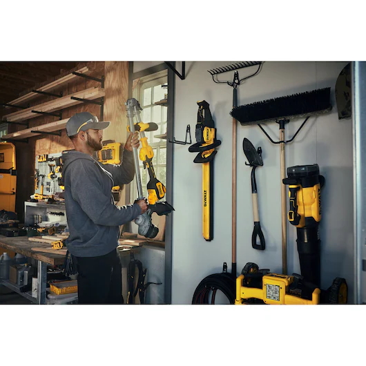 DEWALT DCST926P1 20V MAX* Brushless Cordless Foldable String Trimmer Kit - Image 10