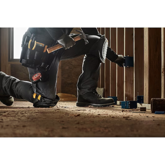 DEWALT DWST590013 Hard Shell Knee Pads With Gel - Image 3