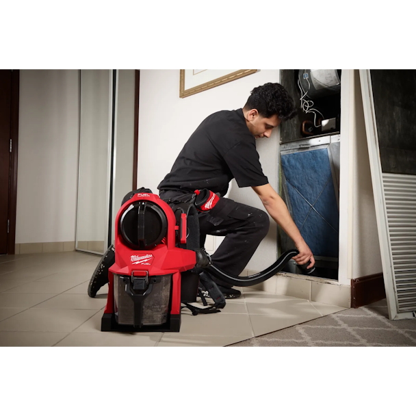 MILWAUKEE 0895-20 M18 FUEL™ 3-in-1 Backpack Vacuum - Image 12
