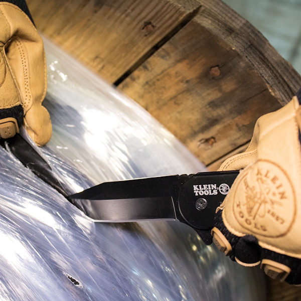 KLEIN 44213 Pocket Knife - Image 2