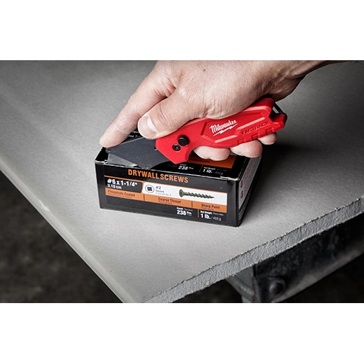MILWAUKEE 48-22-1500 FASTBACK™ Compact Folding Utility Knife - Image 3