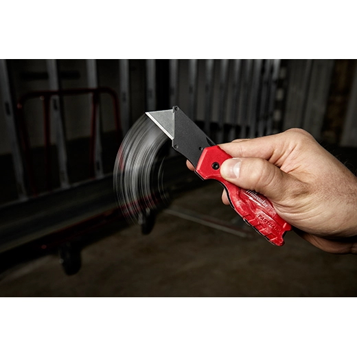MILWAUKEE 48-22-1500 FASTBACK™ Compact Folding Utility Knife - Image 5