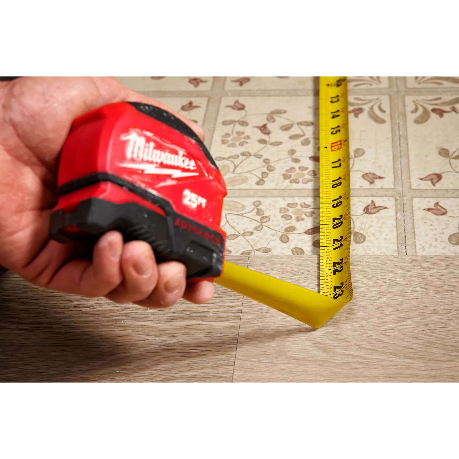 MILWAUKEE 48-22-1817 5m/16' Auto-Lock Tape Measure - Image 5