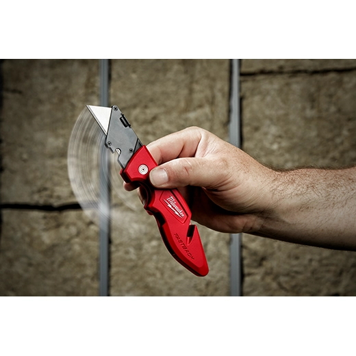 MILWAUKEE 48-22-1901 Fastback Flip Utility Knife - Image 2