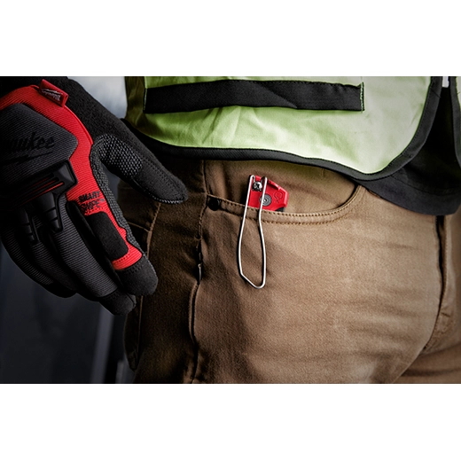 MILWAUKEE 48-22-1901 Fastback Flip Utility Knife - Image 5