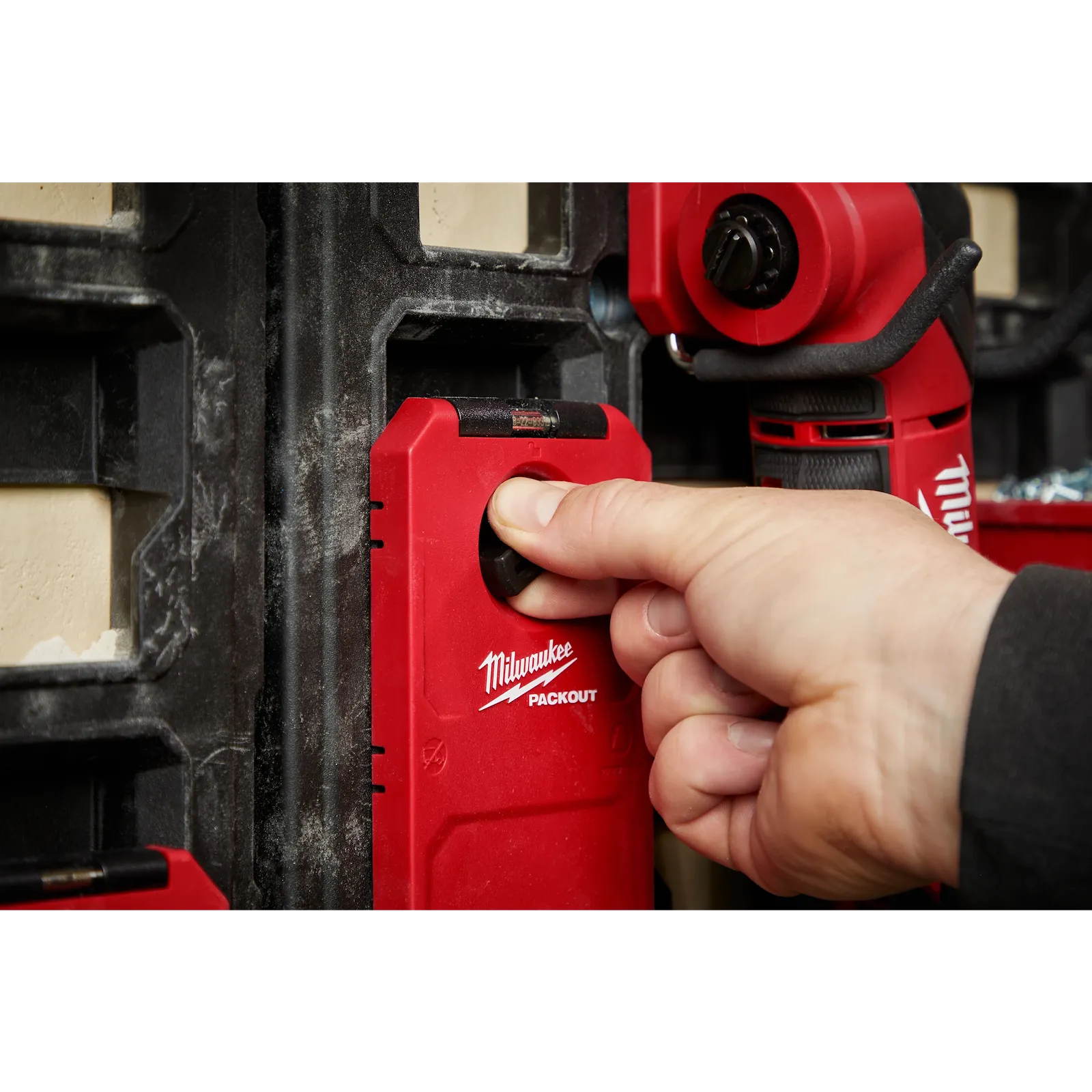 MILWAUKEE 48-22-8334 PACKOUT 4" Straight Hook - Image 9