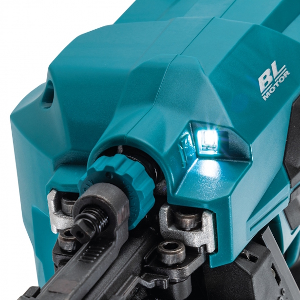 MAKITA DBN900ZK 18V LXT BL 3-1/2" Framing Nailer (Tool Only) - Image 7