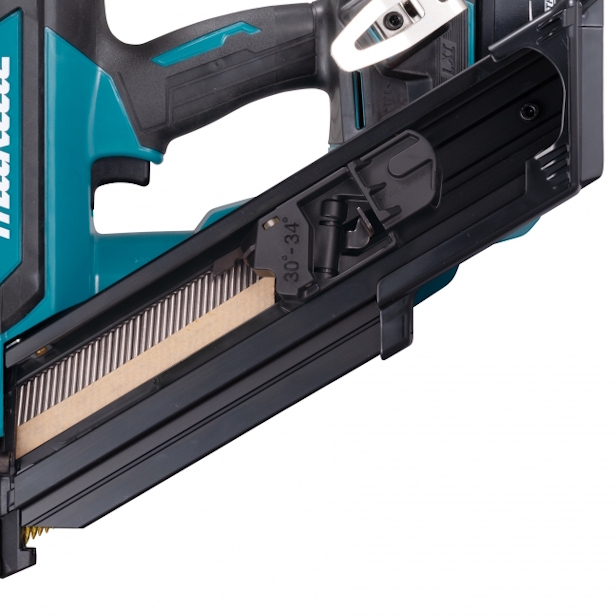 MAKITA DBN900ZK 18V LXT BL 3-1/2" Framing Nailer (Tool Only) - Image 9