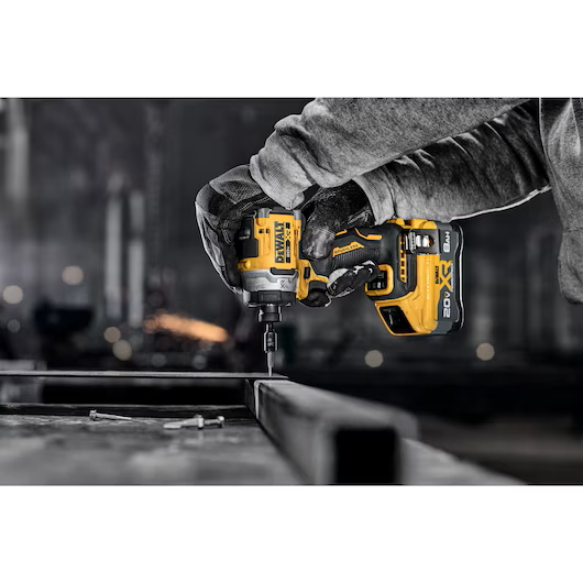 DEWALT DCF860WW1 20V XR BL 1/4" 3-Speed Impact Driver Kit w/1-8.0Ah XR Batt & Ch - Image 11