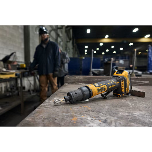 DEWALT DCG420B ATOMIC 20V MAX* Die Grinder (Tool Only) - Image 8