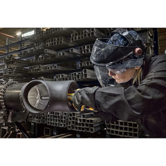 DEWALT DCG420XB ATOMIC COMPACT SERIES™ 20V MAX* Extended Die Grinder (Tool Only) - Image 9