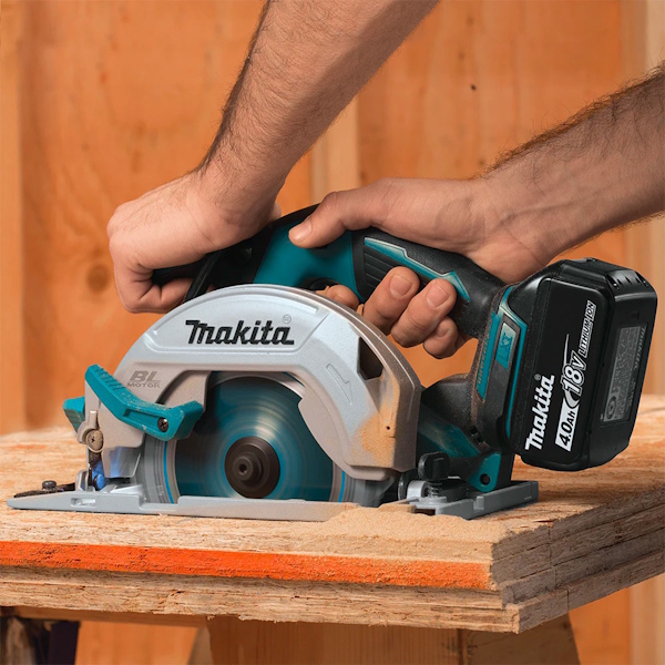 MAKITA DHS680Z 18V 6-1/2" BL Circular Saw (Tool Only) - Image 2