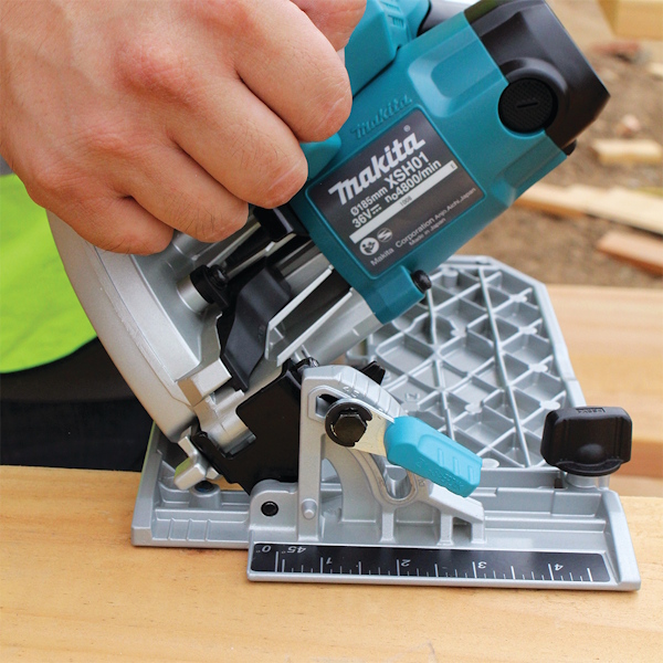 MAKITA DHS711Z 18Vx2 (36V) 7-1/4" Circular Saw (Tool Only) - Image 4