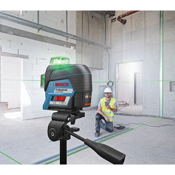 BOSCH GLL3-330CG 360° Green-Beam Three-Plane Leveling and Alignment-Line Laser - Image 6