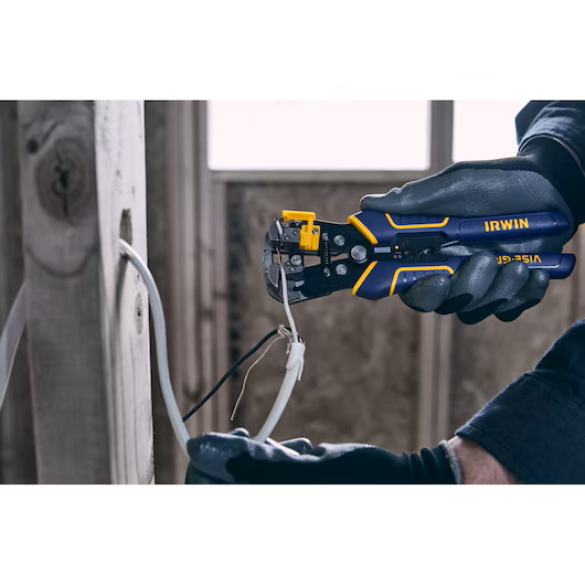IRWIN 2078300 8" Self-adjusting Wire Stripper/Crimper/Cutter - Image 3