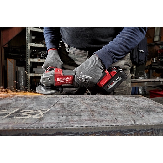 MILWAUKEE M18 FUEL 4-1/2" / 5" Braking Grinder w/ ONE-KEY Paddle Switch, No Lock - Image 10