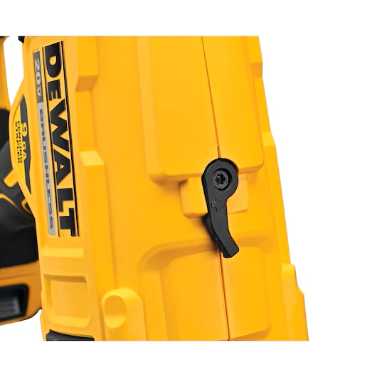 DEWALT DCFS950P2 20V Cordless Fencing Stapler Kit - Image 7