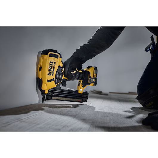 DEWALT DCN210B 20V MAX* XR® Cordless 18GA Brad Nailer (Tool Only) - Image 8
