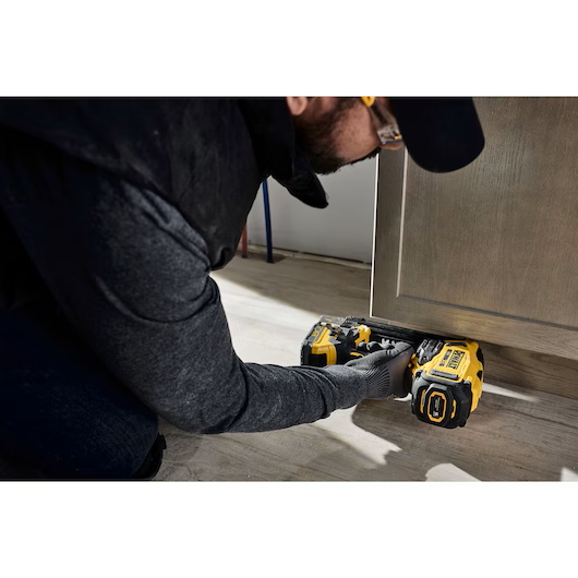 DEWALT DCN210B 20V MAX* XR® Cordless 18GA Brad Nailer (Tool Only) - Image 10