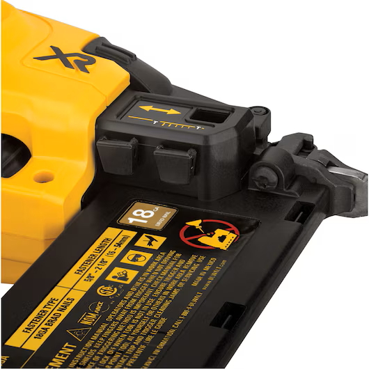 DEWALT DCN680B 20V MAX 18GA Brad Nailer (Tool Only) - Image 9