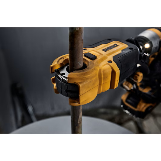 DEWALT DWACPRIR Impact Connect Copper Pipe Cutter Attachment - Image 4
