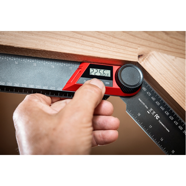 SOLA WMDI7 7" Digital Angle Finder - Image 4